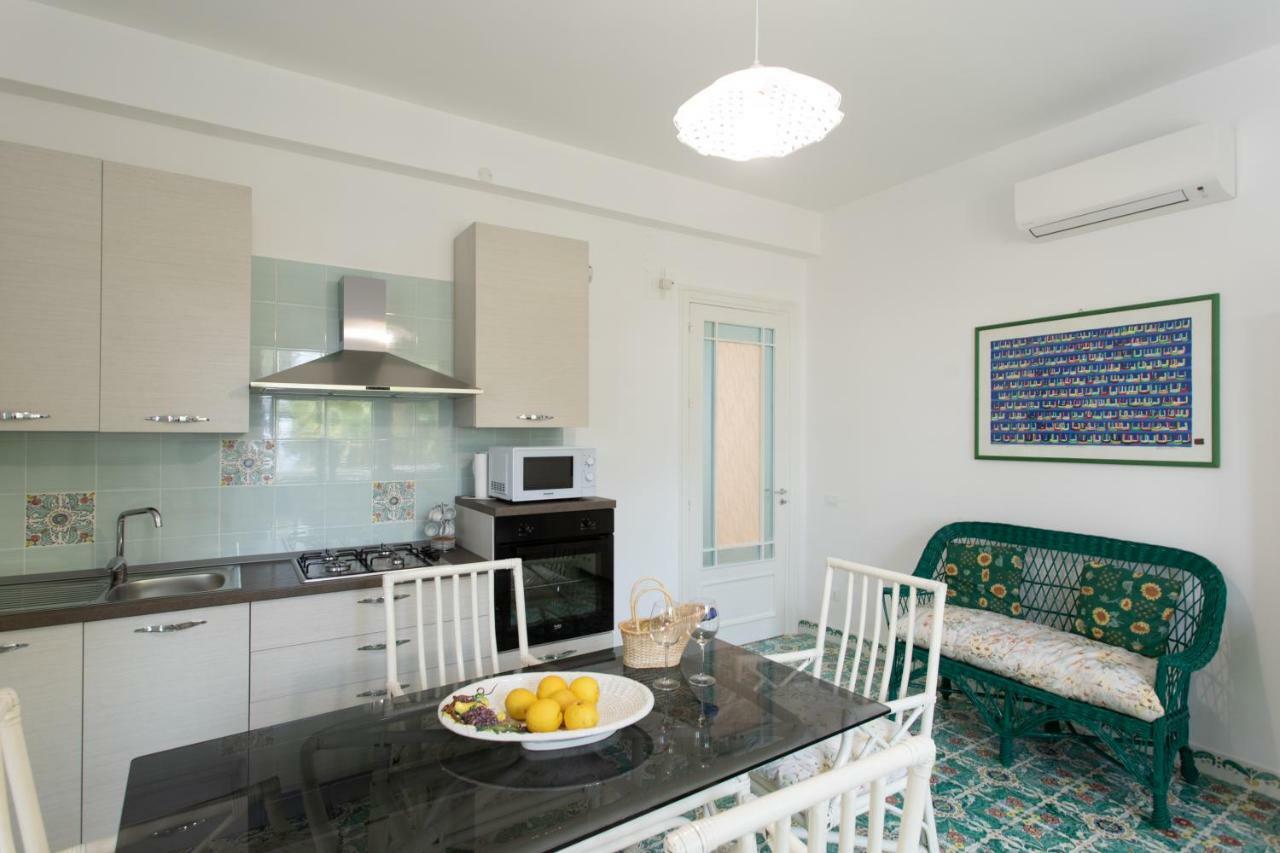 Villa Aurora Mondello Addaura מראה חיצוני תמונה