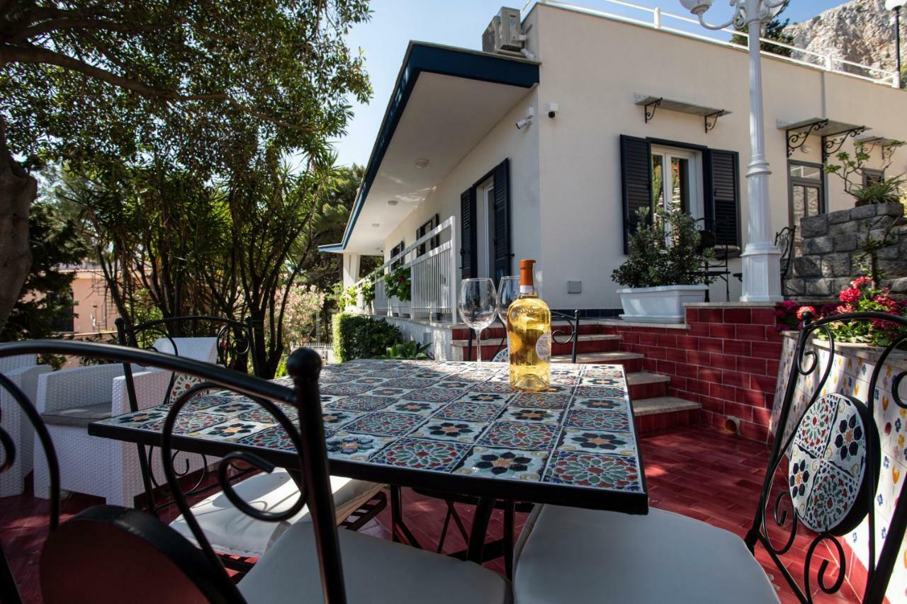 Villa Aurora Mondello Addaura מראה חיצוני תמונה
